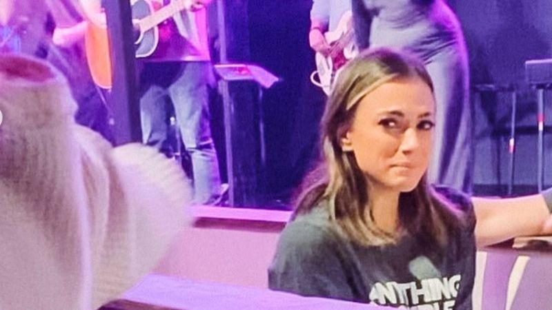 ‘god Was Just Waiting For Me To Come To Him Singer And Actress Jana Kramer Shares Testimony 2594